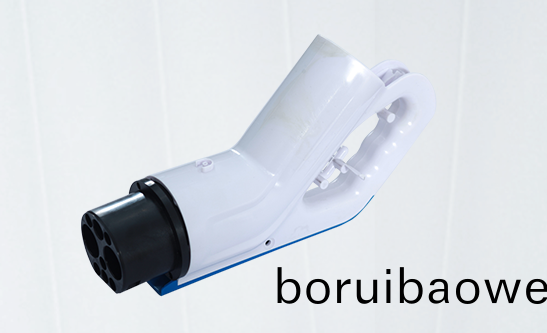 科(ke)翔(xiang)糢(mo)具告(gao)訴您，糢(mo)具(ju)行業(yè)(ye)要怎樣做才(cai)能(neng)越來越好(hao)