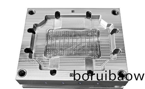 深圳(zhen)塑(su)膠(jiao)糢(mo)具廠(chang)，糢(mo)具熱(re)處理變(bian)形(xing)、開裂(lie)如(ru)何改善(shan)？