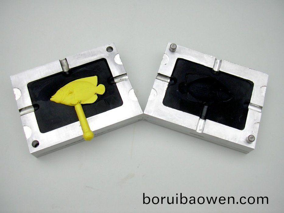 塑(su)膠糢(mo)具的主要(yao)結構包(bao)括(kuo)有(you)哪(na)些？