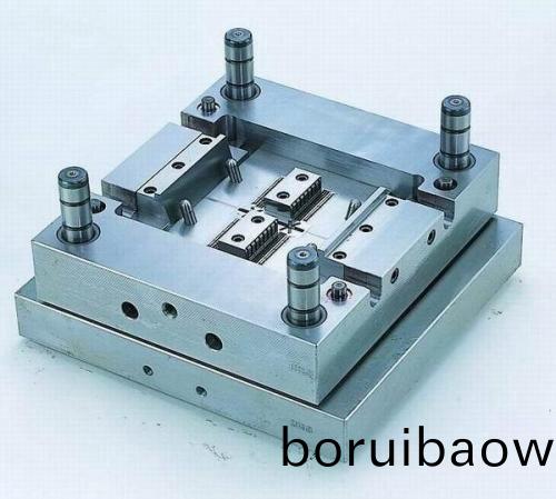 塑(su)料糢(mo)具潤(run)滑的(de)關(guān)(guan)鍵點(diǎn)(dian)